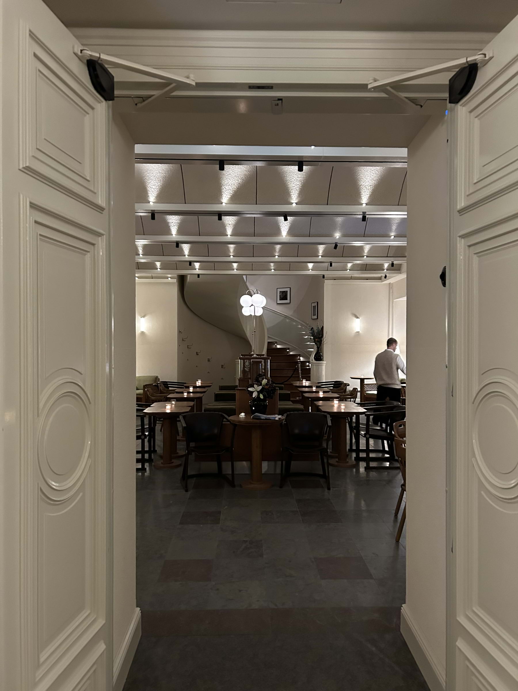 Stockholms Stadshotell: Fullständig Recension Av Krogkommissionen Stockholms Stadshotell: Fullständig Recension Av Krogkommissionen