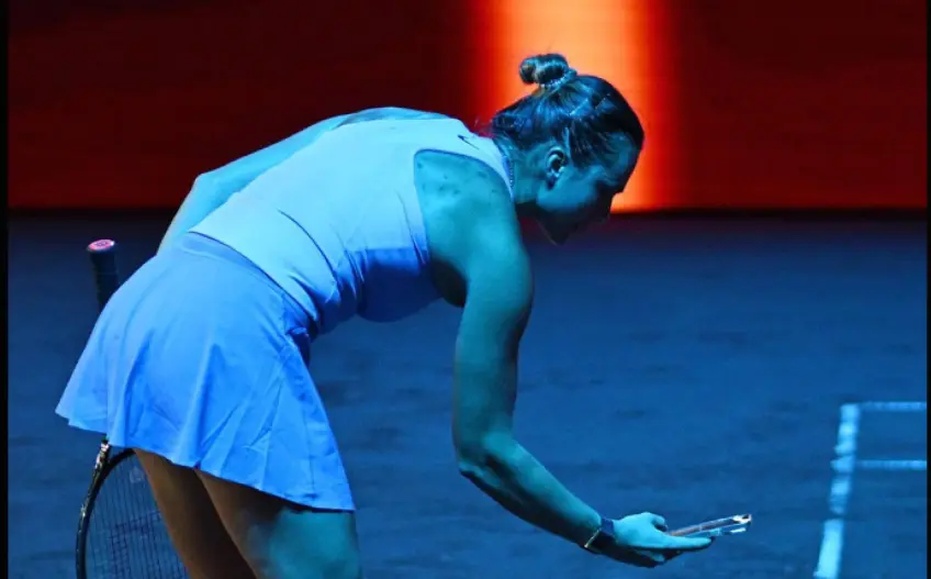 Stuttgart Open: Aryna Sabalenka Uses Photo To Contest Umpire Decision Stuttgart Open: Aryna Sabalenka Uses Photo To Contest Umpire Decision