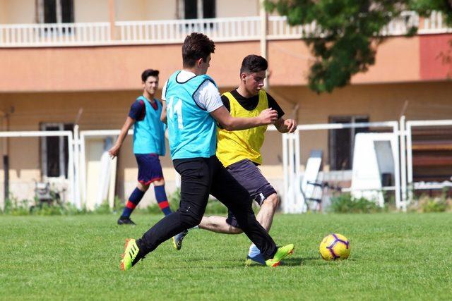 Stuttgart'ta ATFF Alt Yapı Seçmeleri: Detaylı Bilgiler Stuttgart'ta ATFF Alt Yapı Seçmeleri: Detaylı Bilgiler