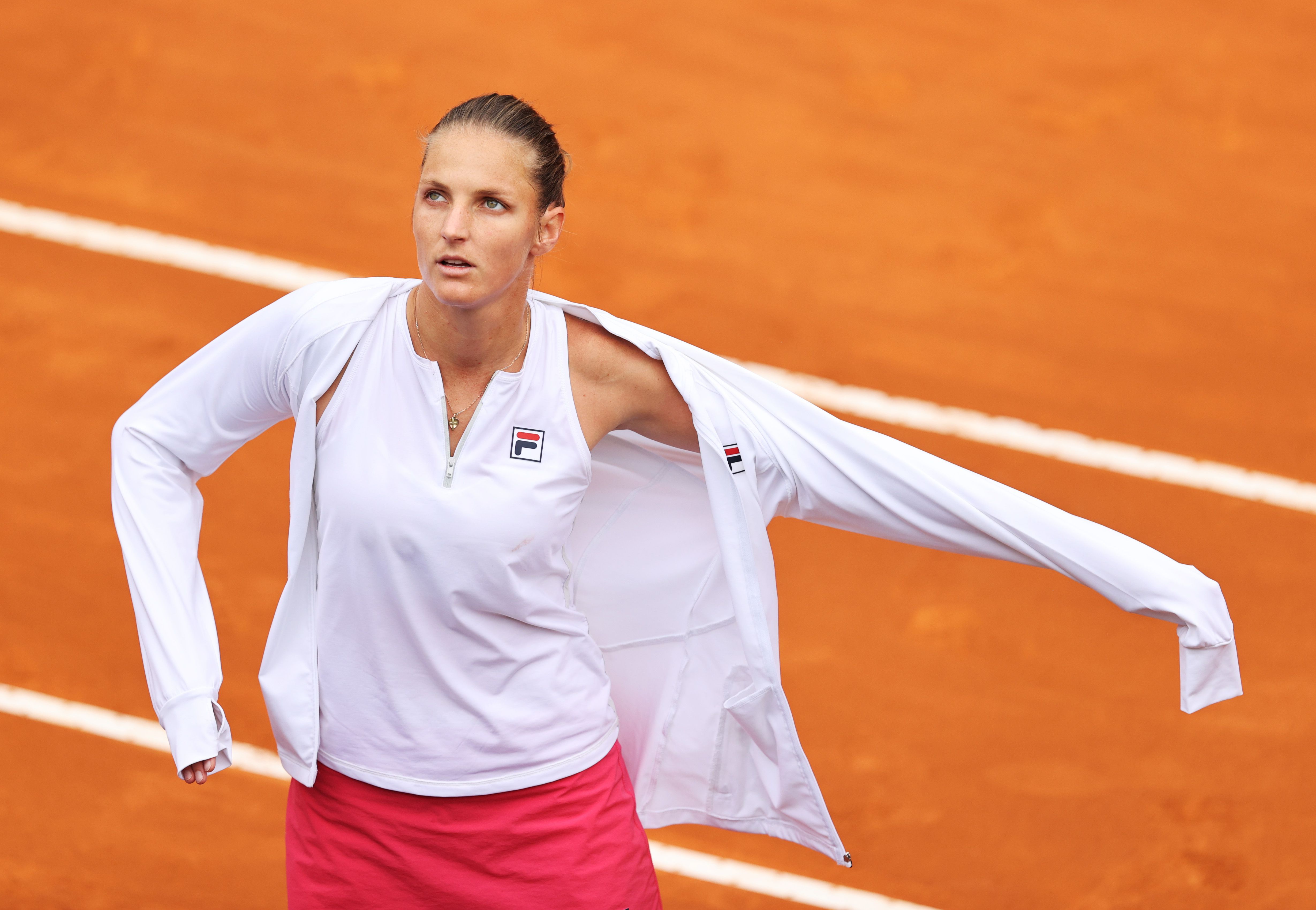 Swiatek's Rome Defeat: Drop From World No. 2 Confirmed Swiatek's Rome Defeat: Drop From World No. 2 Confirmed