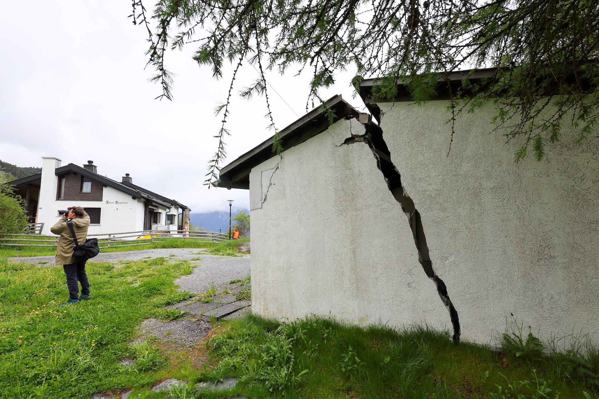 Swiss Village Evacuated Amid Imminent Landslide Risk Swiss Village Evacuated Amid Imminent Landslide Risk