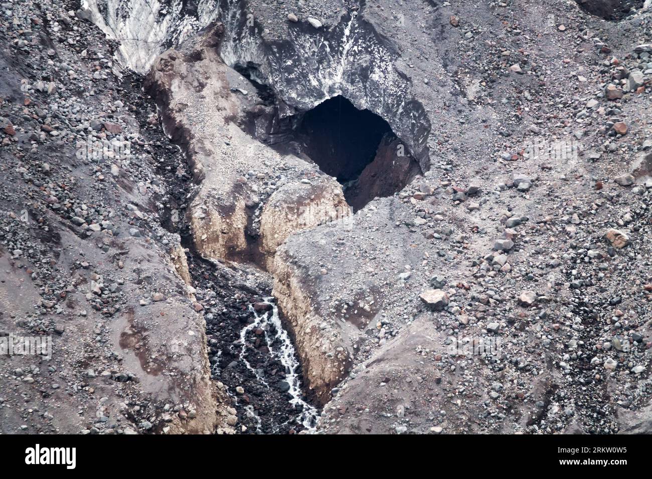 Swiss Village Evacuated, Buried By Glacier Debris: One Missing Swiss Village Evacuated, Buried By Glacier Debris: One Missing
