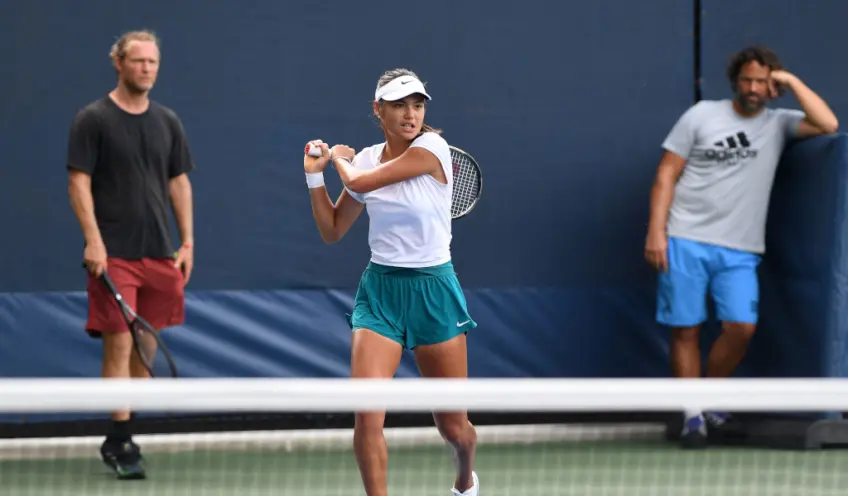 Tennis Star Raducanu And Coach End Partnership Early Tennis Star Raducanu And Coach End Partnership Early