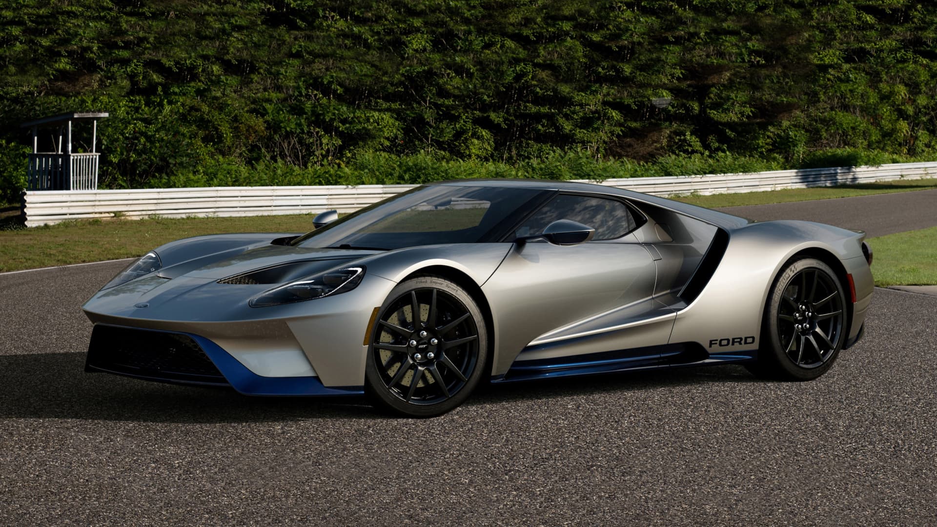 The Lynx Restoration: Giving A First-Gen Ford GT A New Lease On Life The Lynx Restoration: Giving A First-Gen Ford GT A New Lease On Life