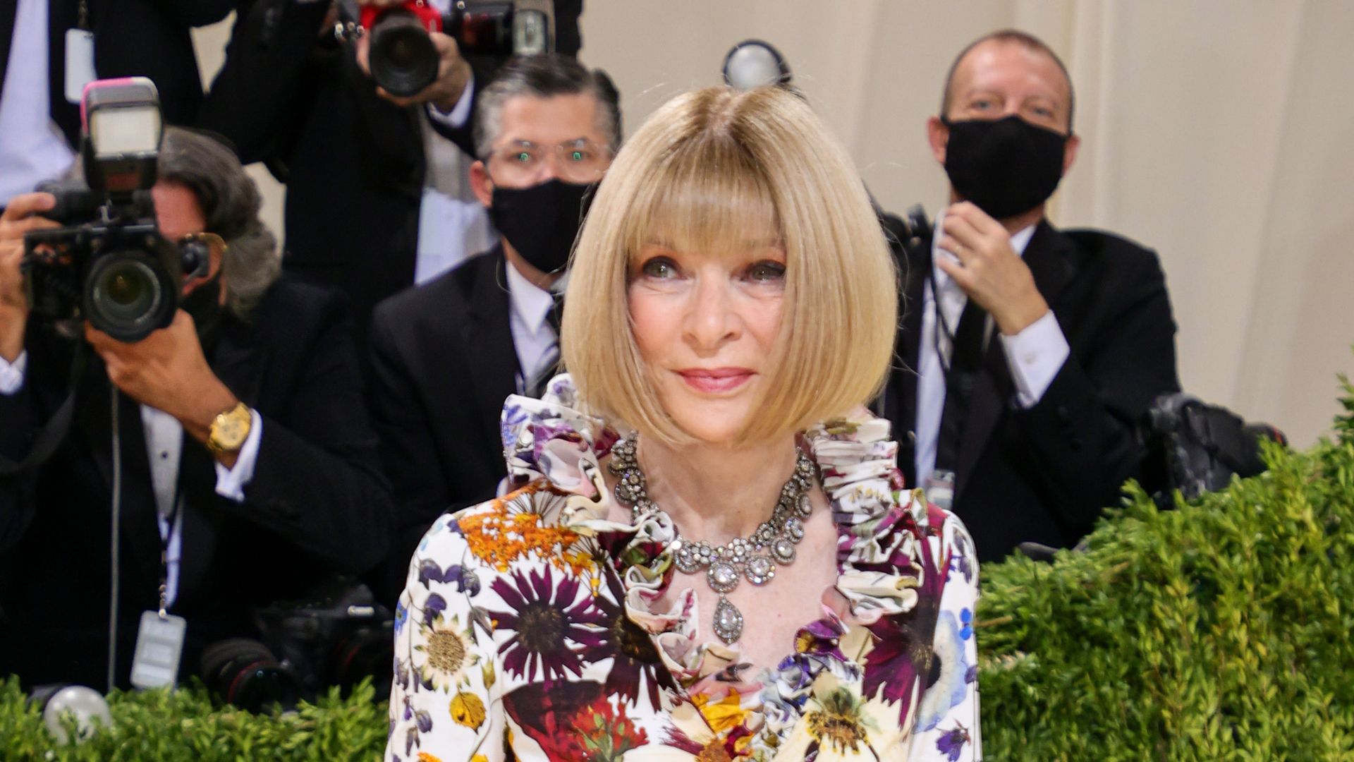 The Naomi Campbell-Anna Wintour Dispute: Impact On The Met Gala 2025 The Naomi Campbell-Anna Wintour Dispute: Impact On The Met Gala 2025