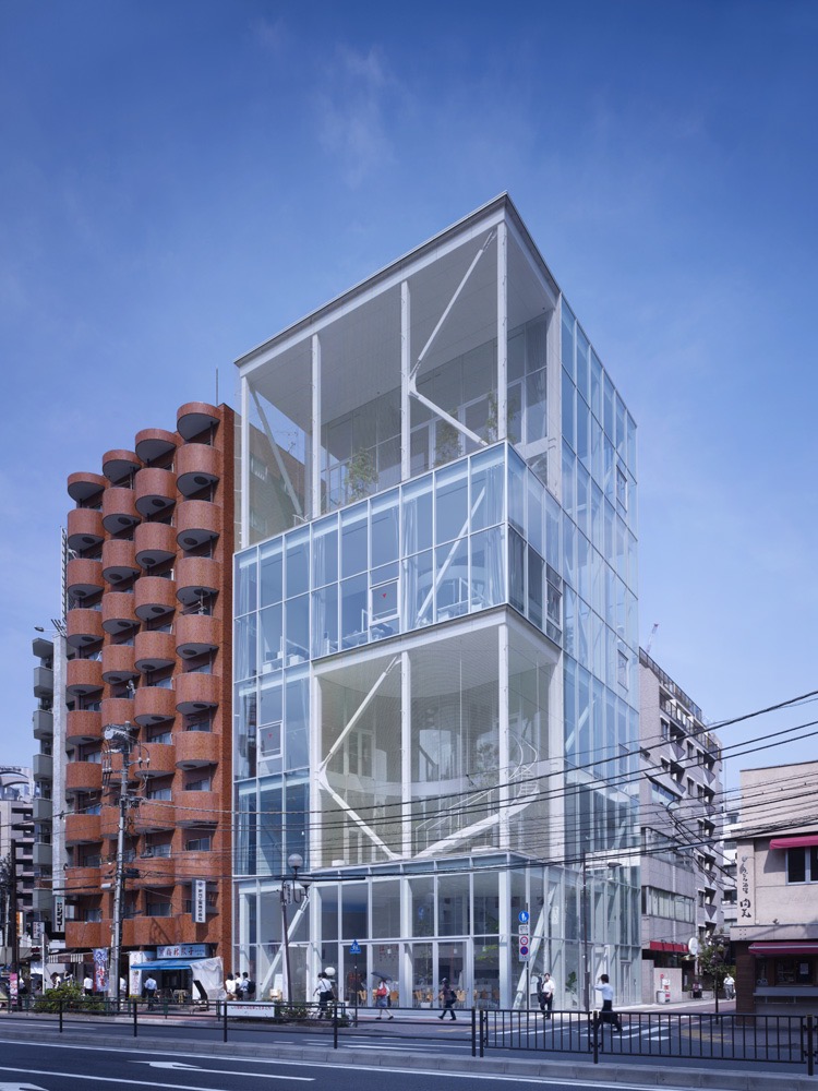The Social Fabric Of Japan's Metropolis The Social Fabric Of Japan's Metropolis