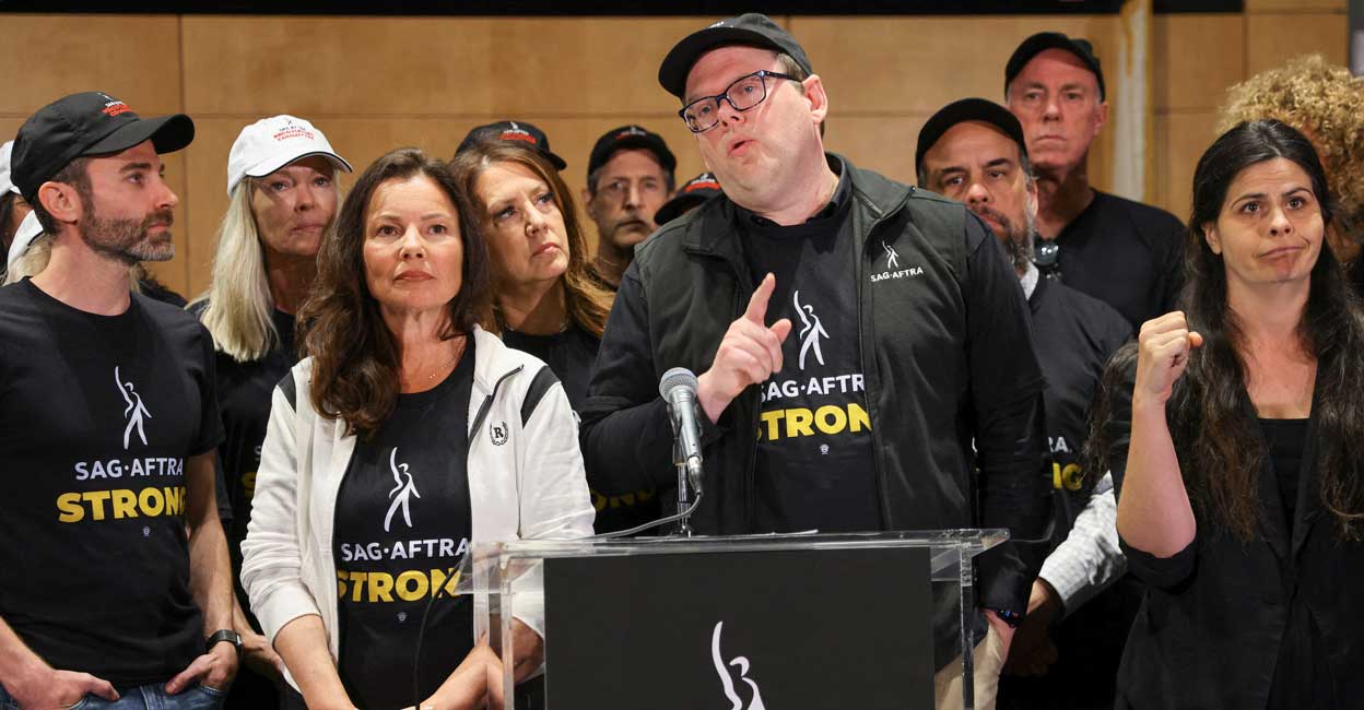 The Writers' And Actors' Strike: Unprecedented Shutdown In Hollywood The Writers' And Actors' Strike: Unprecedented Shutdown In Hollywood