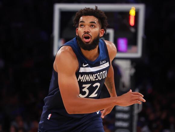 Thibodeau Faces Decision: Knicks Star's Minutes Request Thibodeau Faces Decision: Knicks Star's Minutes Request