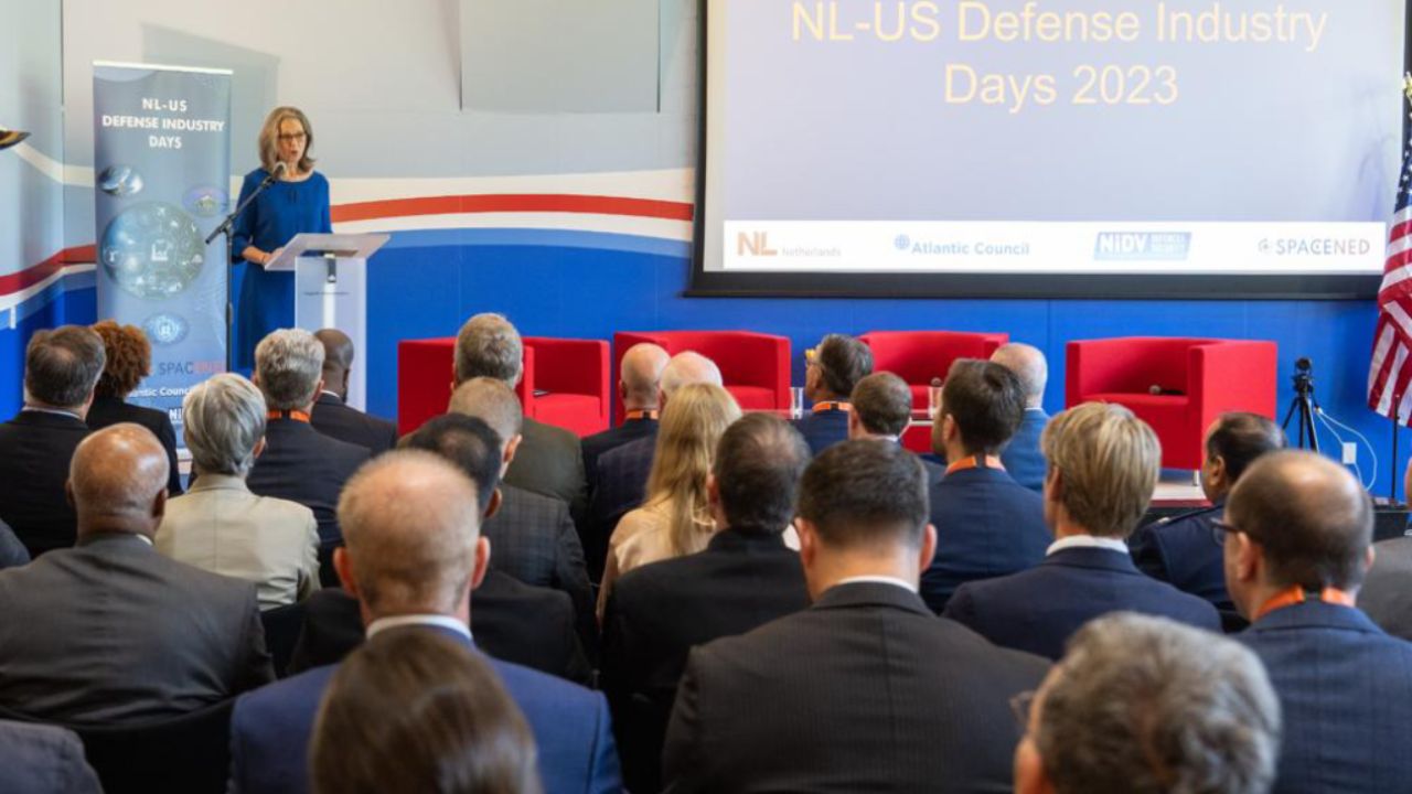 Toenemende Internationale Spanningen Stimuleren Groei Nederlandse Defensie-industrie Toenemende Internationale Spanningen Stimuleren Groei Nederlandse Defensie-industrie