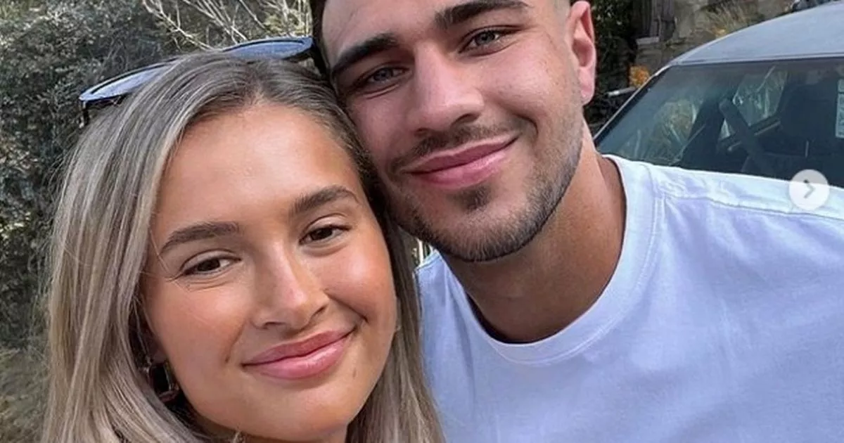 Tommy Fury's Private Life Announcements: A Comparison To Molly-Mae Hague Tommy Fury's Private Life Announcements: A Comparison To Molly-Mae Hague