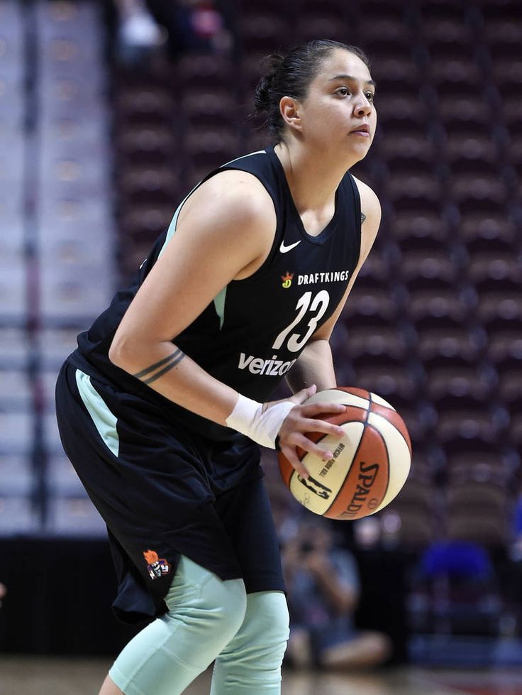 Top 16 Black Women Who Shaped The WNBA Top 16 Black Women Who Shaped The WNBA