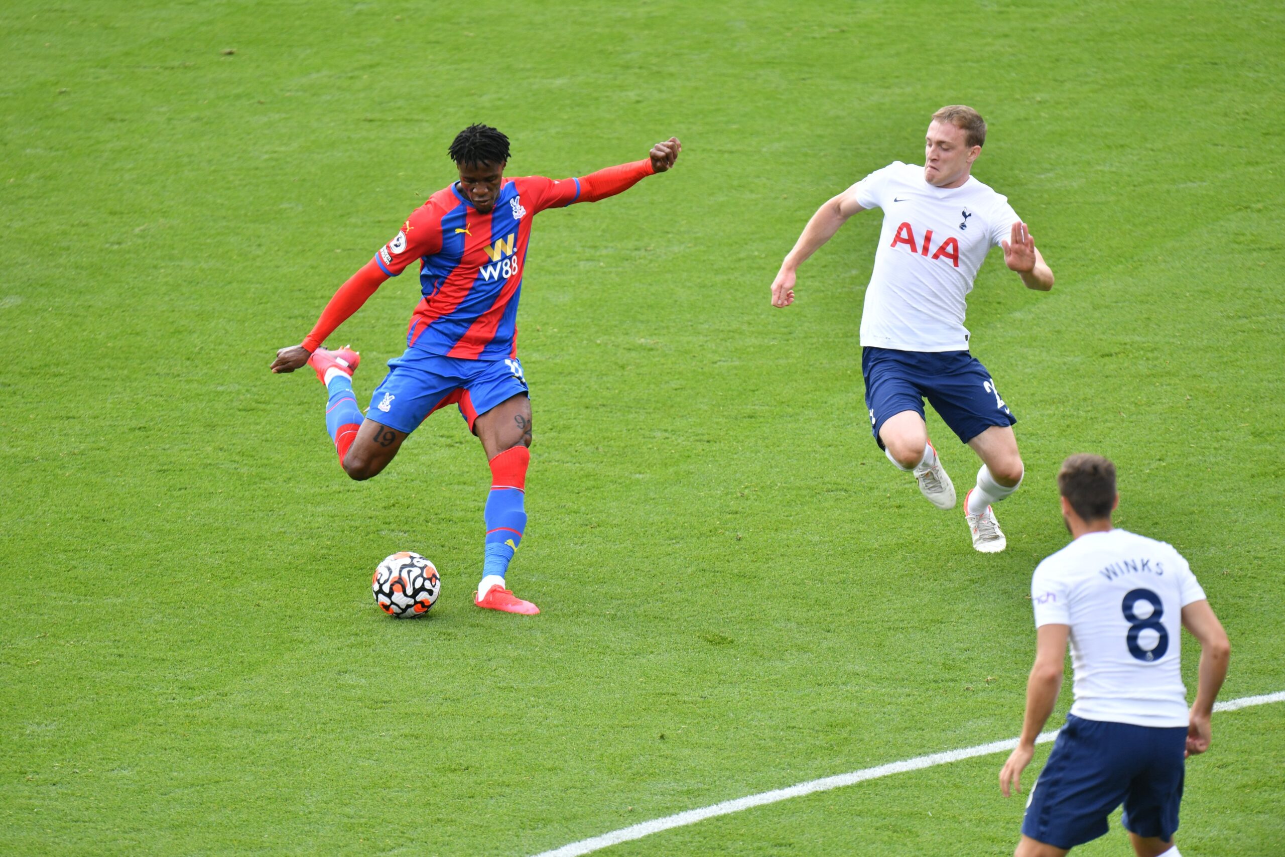 Tottenham Vs. Crystal Palace: The Fight For A Rising English Star Tottenham Vs. Crystal Palace: The Fight For A Rising English Star
