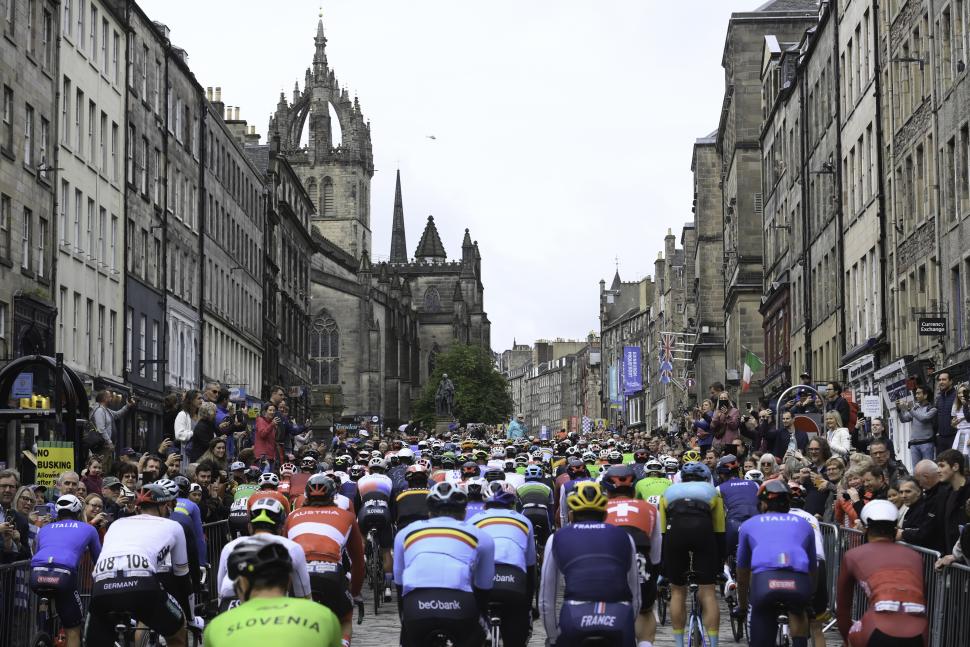 Tour De France Returns To UK: 2027 Stage Race Starts In Edinburgh Tour De France Returns To UK: 2027 Stage Race Starts In Edinburgh
