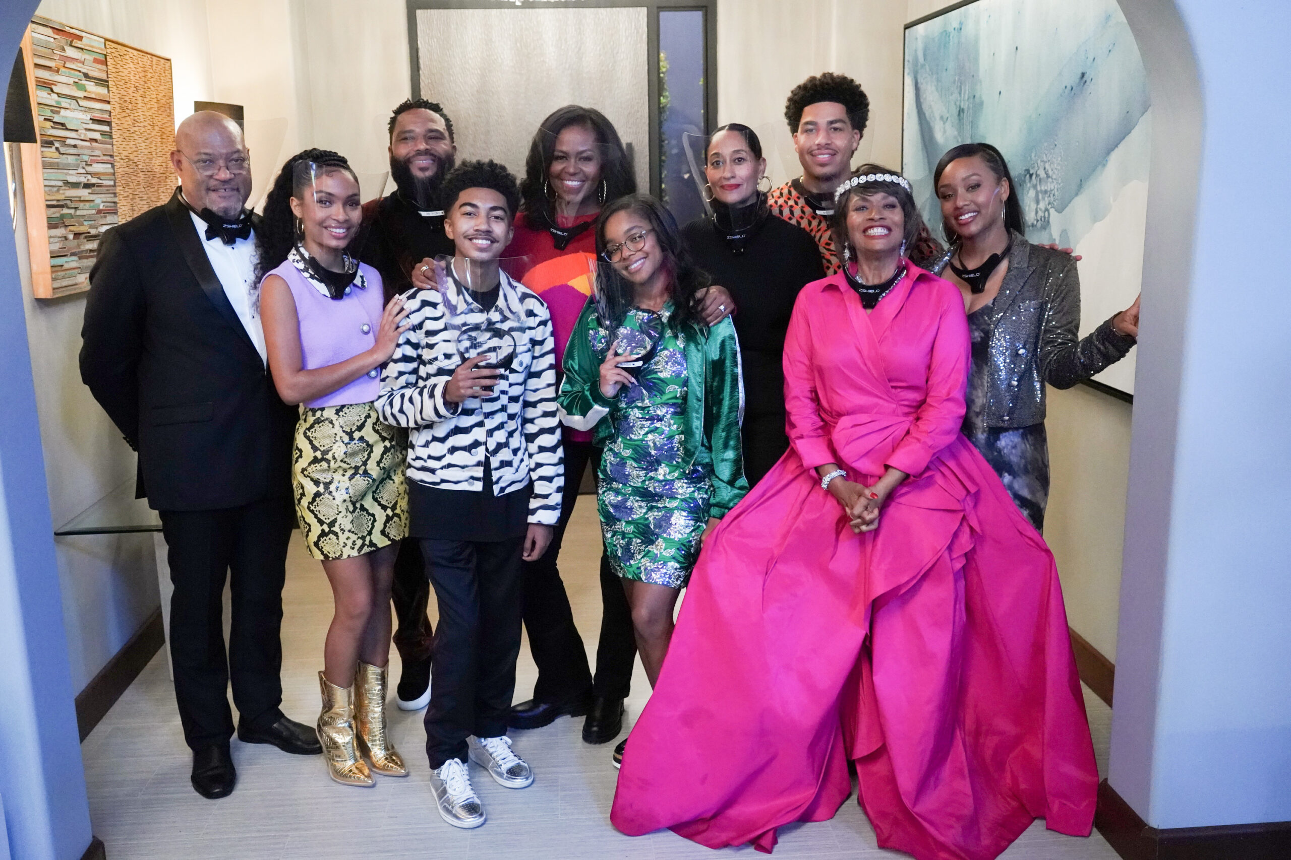 Tracee Ellis Ross And Michelle Obama Discuss Dating Preferences: Younger Men Revealed Tracee Ellis Ross And Michelle Obama Discuss Dating Preferences: Younger Men Revealed