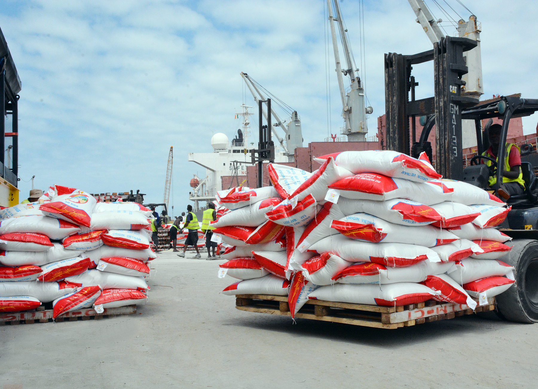 Trafic Portuaire D'Abidjan : 28,33 Millions De Tonnes En 2022 Trafic Portuaire D'Abidjan : 28,33 Millions De Tonnes En 2022