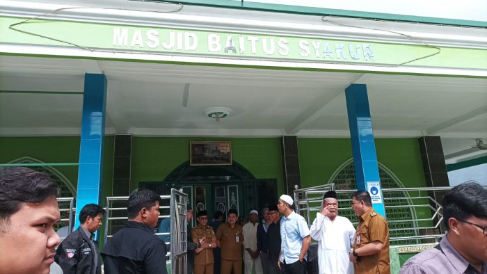 Tragedi Di Batu Ampar: Balita Meninggal Tenggelam Di Parit Tragedi Di Batu Ampar: Balita Meninggal Tenggelam Di Parit