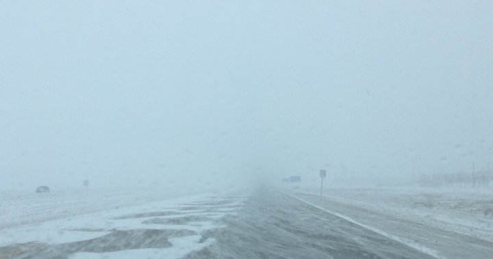 Travel Alert: Heavy Snowfall Warning For Western Manitoba Travel Alert: Heavy Snowfall Warning For Western Manitoba