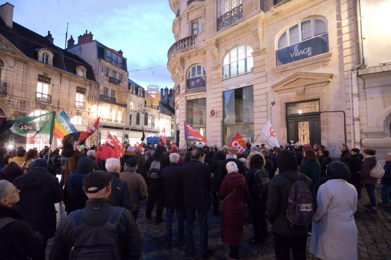 Trois Hommes Victimes D'une Agression Sauvage À Dijon (Lac Kir) Trois Hommes Victimes D'une Agression Sauvage À Dijon (Lac Kir)