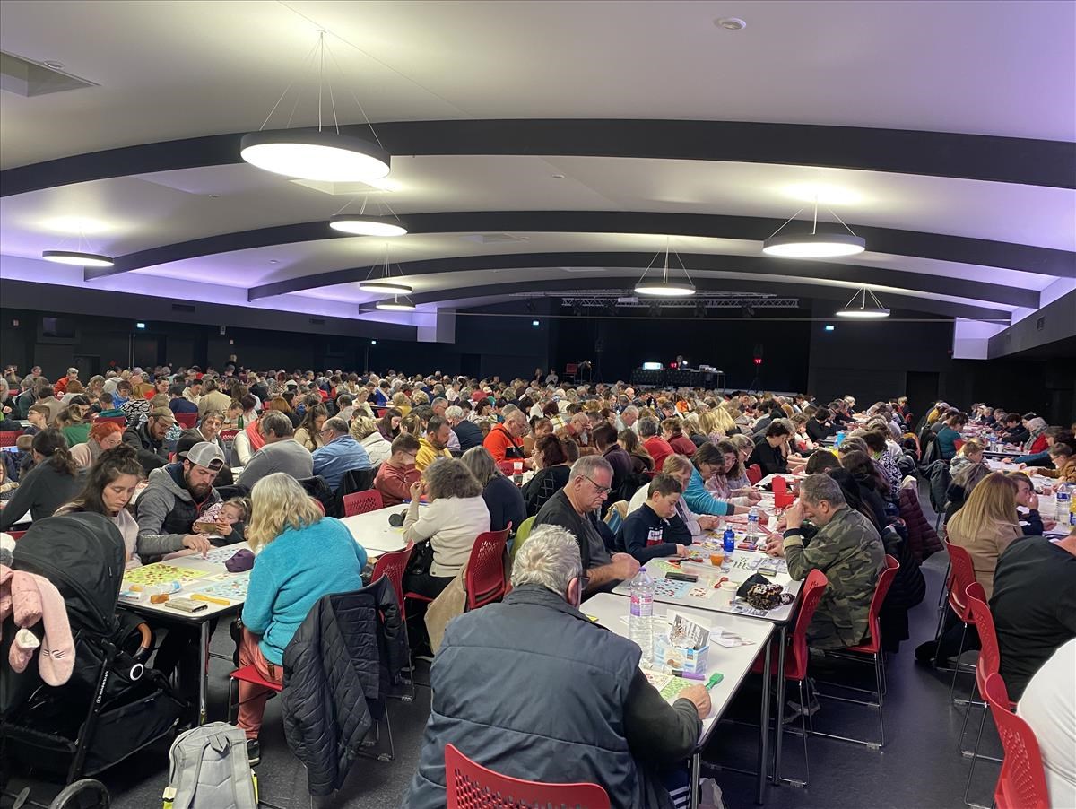 Trois Jeunes Du Bocage Ornais : 8 000 km Sans Stress