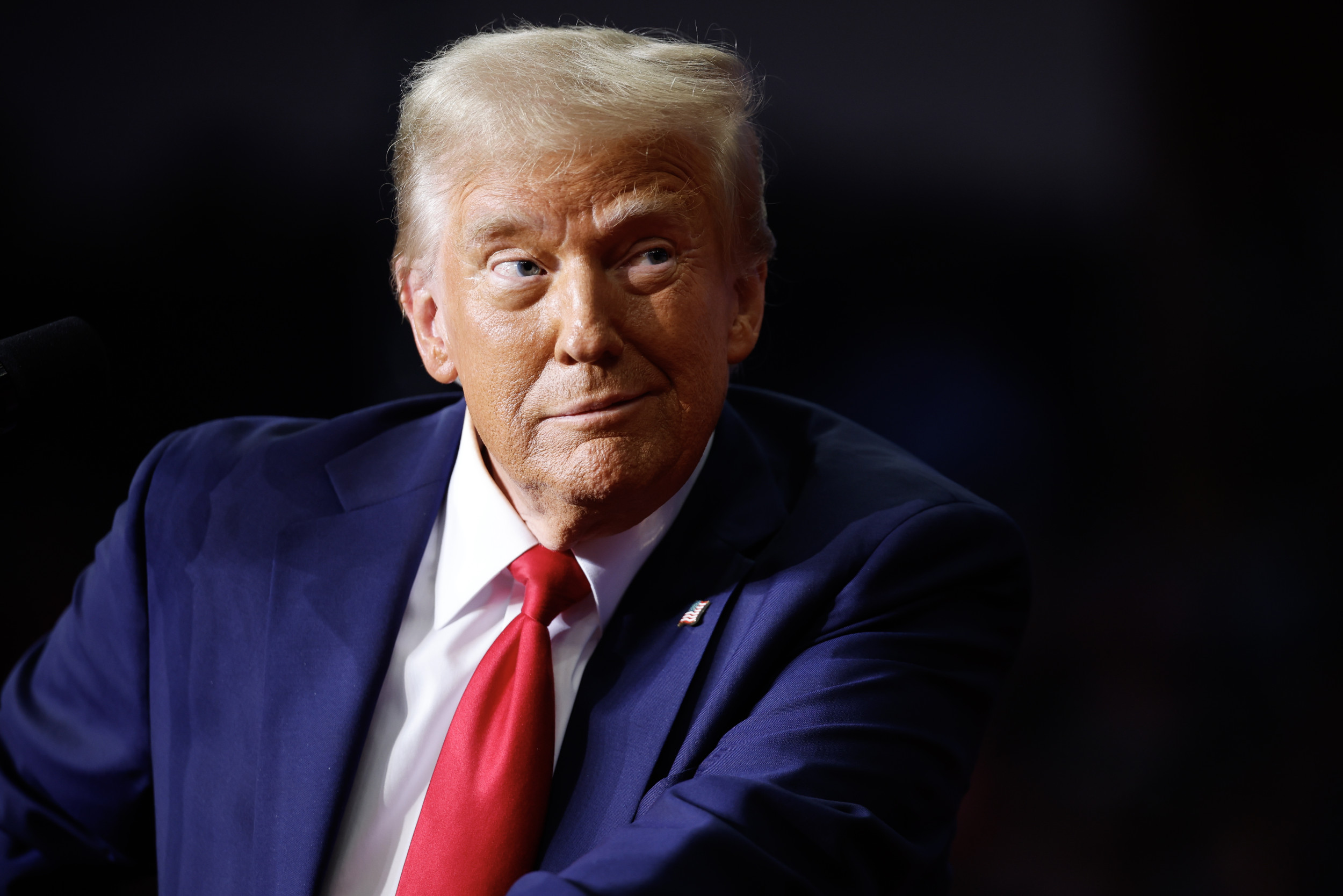 Trump Refuses To Drop Tariffs: Mark Warner Explains Why Trump Refuses To Drop Tariffs: Mark Warner Explains Why