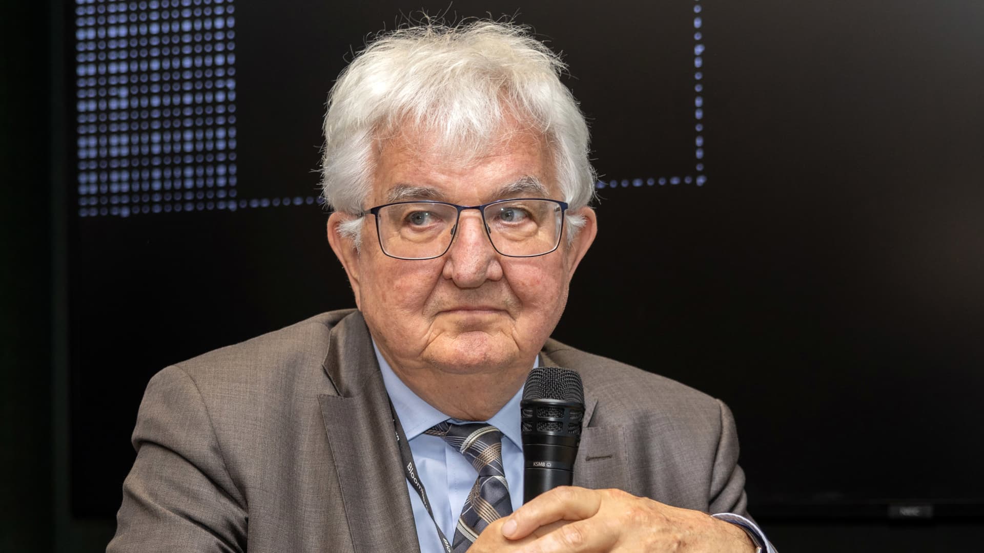Trump Tariffs And Disinflation: ECB Member Holzmann's Perspective Trump Tariffs And Disinflation: ECB Member Holzmann's Perspective