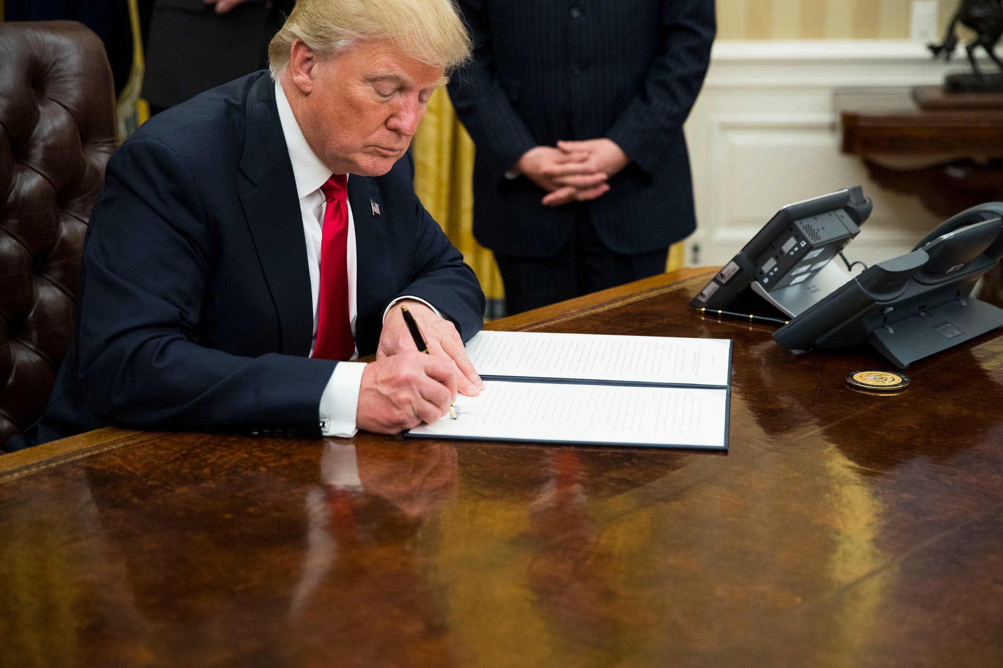 Trump's Executive Order: Impact On Prescription Drug Costs Trump's Executive Order: Impact On Prescription Drug Costs