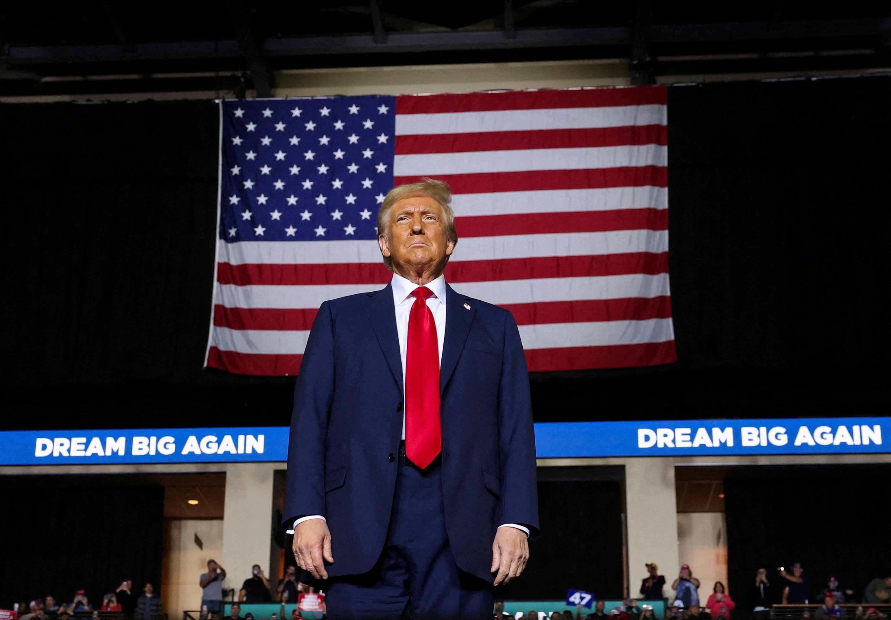 Trump's Tariffs And Canada: 8 Data Points Revealing Economic Strain Trump's Tariffs And Canada: 8 Data Points Revealing Economic Strain
