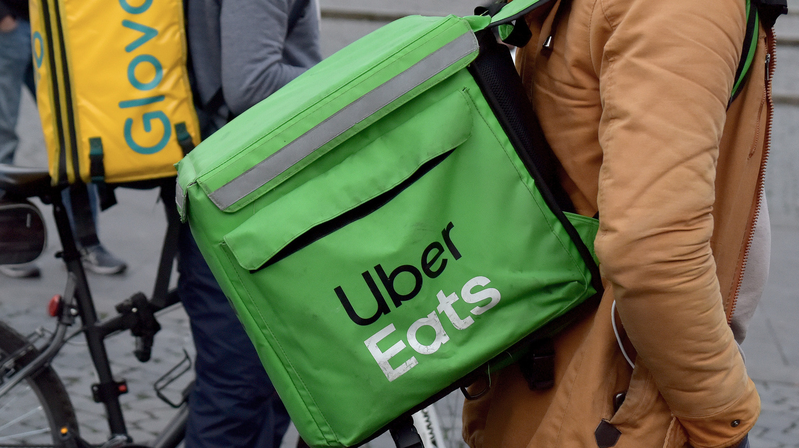 Uber's Lawsuit Against DoorDash: Allegations Of Unfair Competition In Food Delivery Uber's Lawsuit Against DoorDash: Allegations Of Unfair Competition In Food Delivery