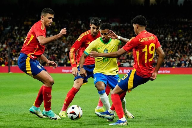 UEFA Nations League: Laga Seru Belanda Vs Spanyol Berakhir Imbang 2-2 UEFA Nations League: Laga Seru Belanda Vs Spanyol Berakhir Imbang 2-2