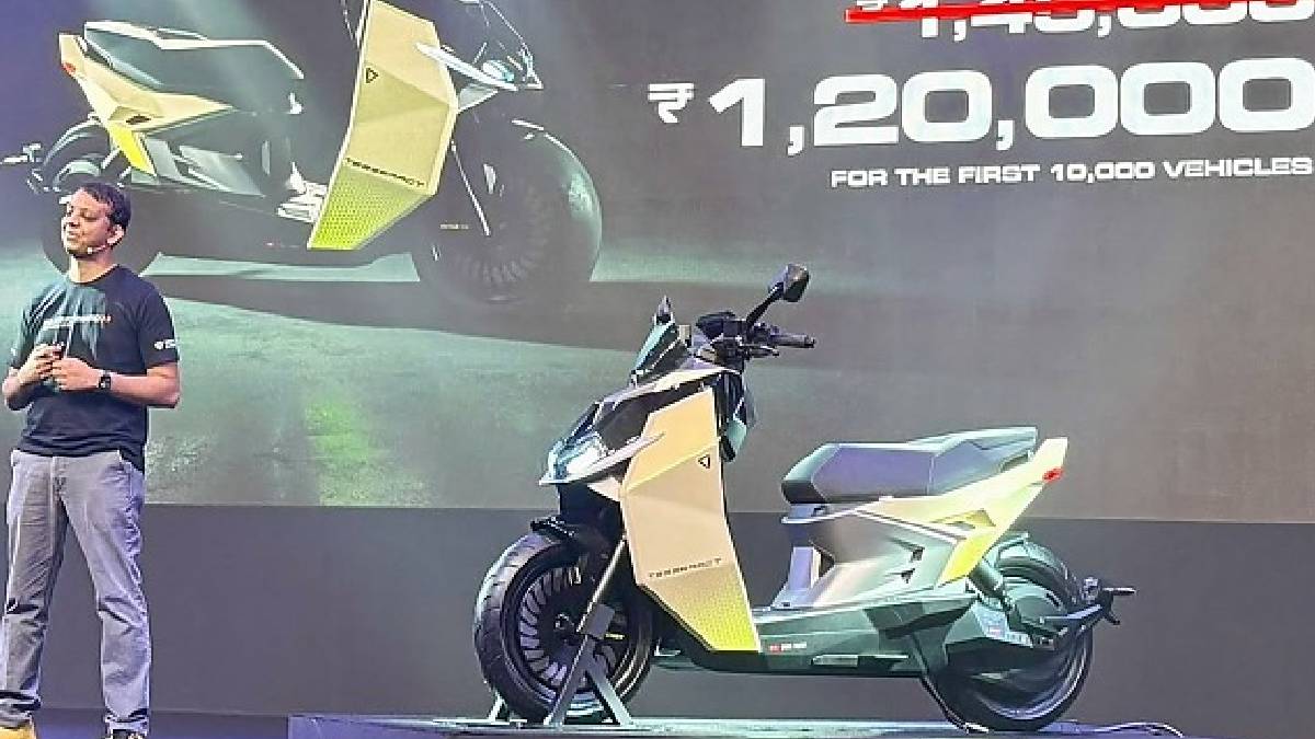 Ultraviolette Tesseract: A ₹1.2 Lakh Electric Scooter With Impressive Range And Power Ultraviolette Tesseract: A ₹1.2 Lakh Electric Scooter With Impressive Range And Power