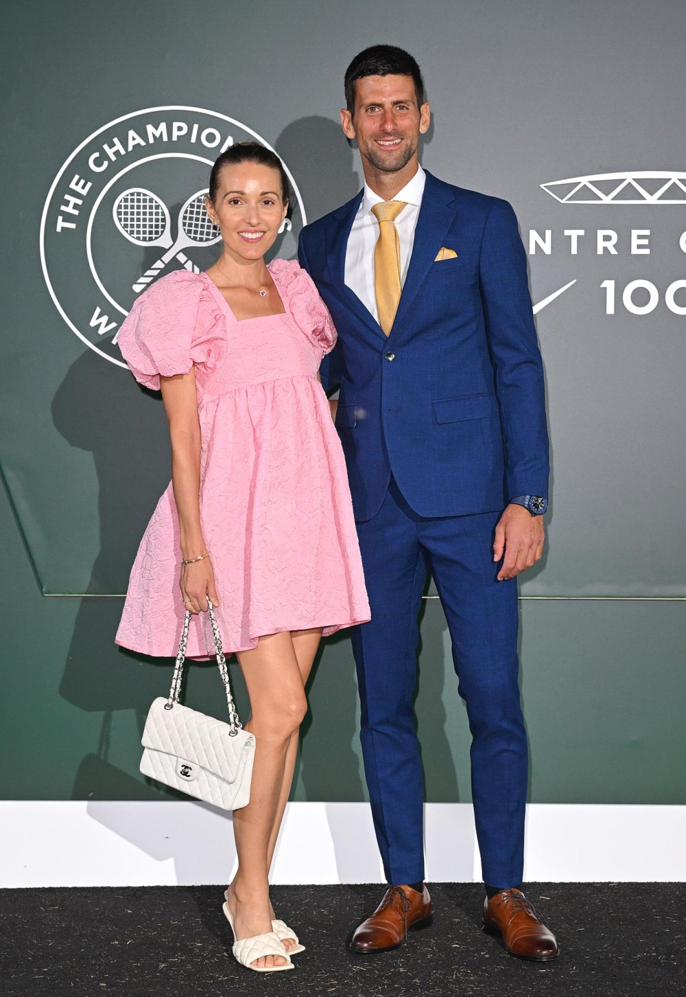 Understanding The Public Reaction To BJ Novak And Delaney Rowe's Relationship Understanding The Public Reaction To BJ Novak And Delaney Rowe's Relationship