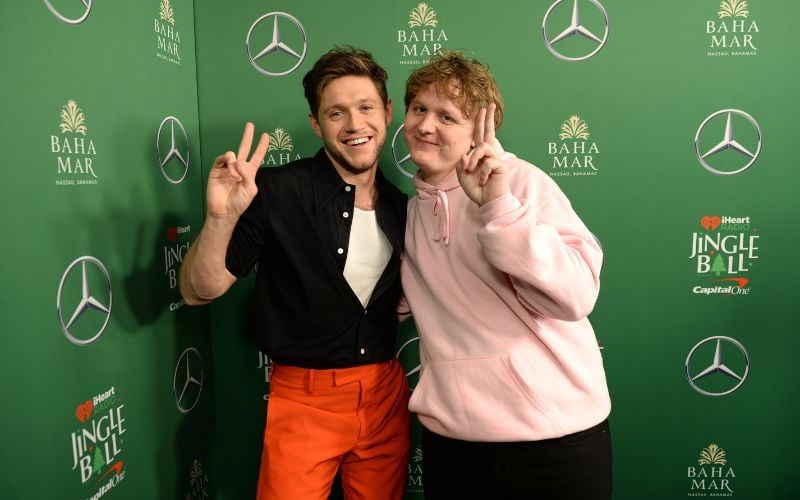 Unexpected Stage Appearance: Lewis Capaldi At A Charity Event Unexpected Stage Appearance: Lewis Capaldi At A Charity Event