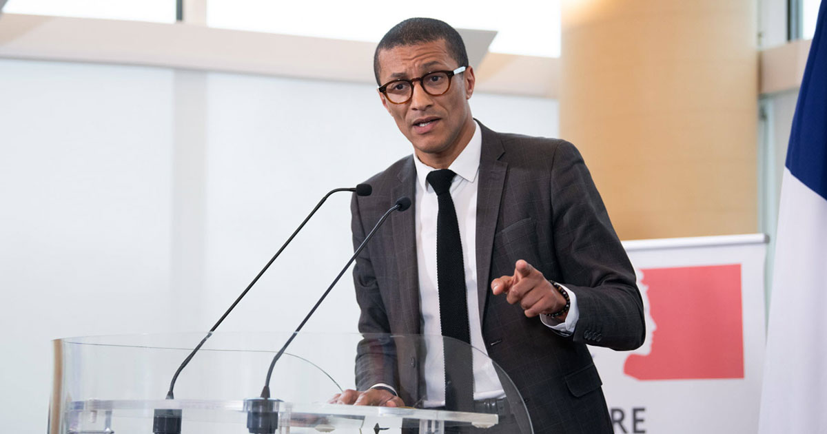 Unité Du PS : Bouamrane Face À Faure Au Congrès Unité Du PS : Bouamrane Face À Faure Au Congrès