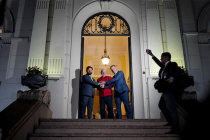 Uruguay: Orsi Asume La Presidencia, Enfoque En Reformas Moderadas Uruguay: Orsi Asume La Presidencia, Enfoque En Reformas Moderadas