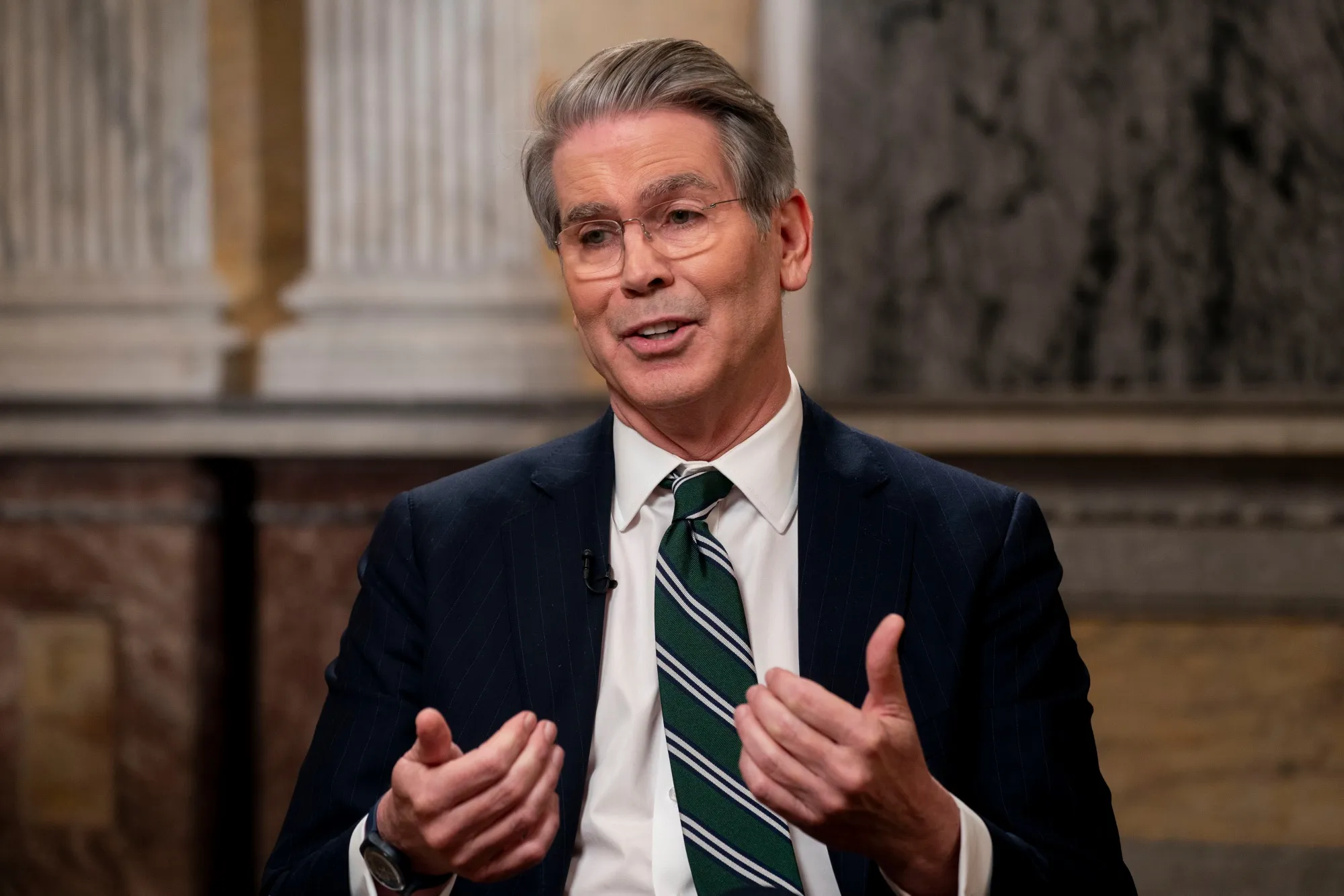 US Debt Limit Could Expire In August: Treasury's Bessent Sounds Alarm US Debt Limit Could Expire In August: Treasury's Bessent Sounds Alarm
