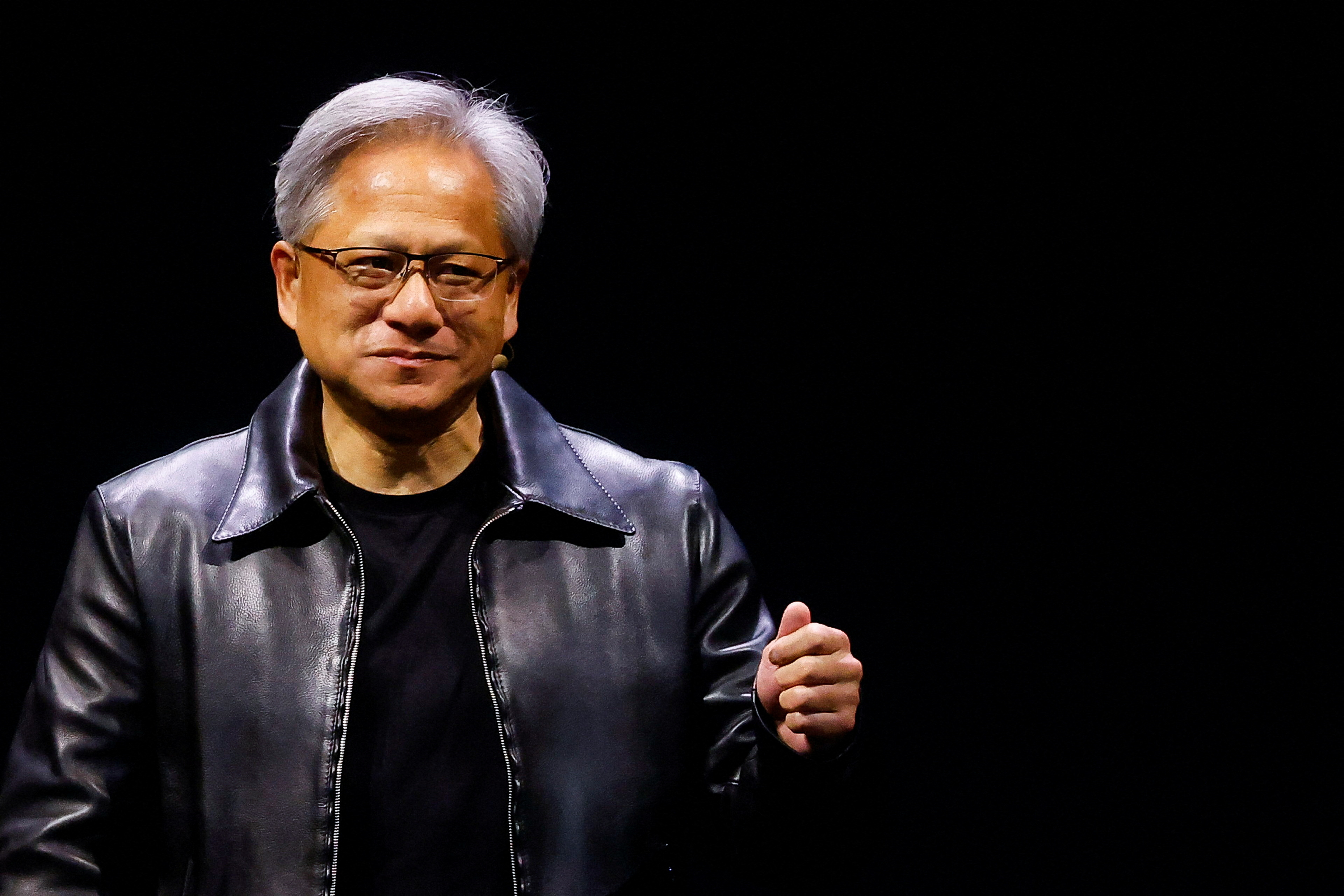 US Export Controls: Nvidia CEO's Criticism And Support For Trump US Export Controls: Nvidia CEO's Criticism And Support For Trump