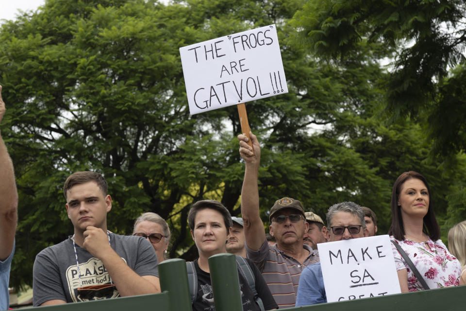 US Refugee Status Granted To White South Africans: Trump Administration's Policy US Refugee Status Granted To White South Africans: Trump Administration's Policy