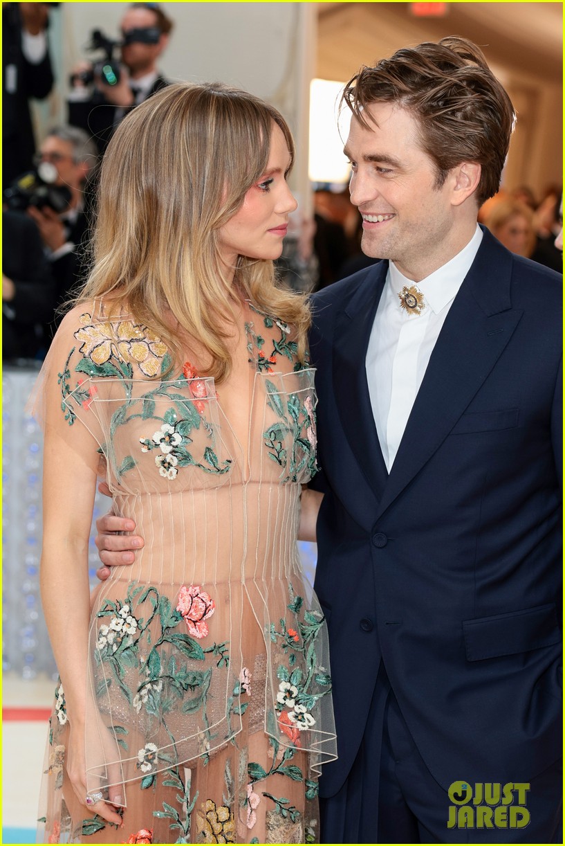 Watch: Suki Waterhouse's Funny Watch: Suki Waterhouse's Funny