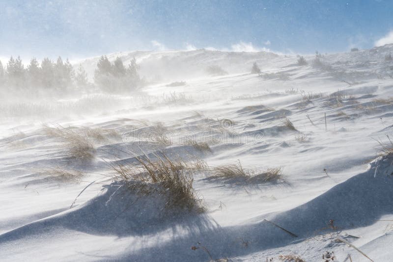 Weather Forecast: Prepare For Snow And Strong Winds Tuesday Weather Forecast: Prepare For Snow And Strong Winds Tuesday