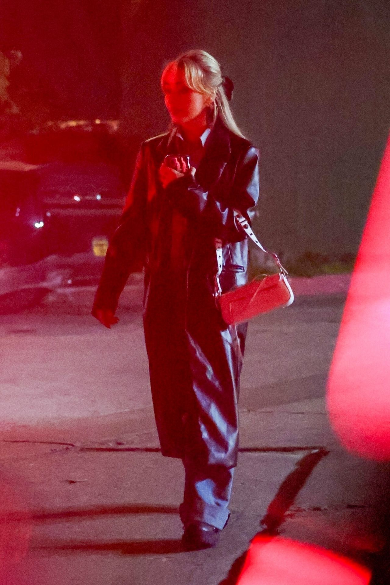 When Will Sabrina Carpenter Arrive In Fortnite? Official Date When Will Sabrina Carpenter Arrive In Fortnite? Official Date