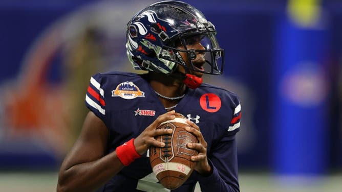 Why Deion Sanders Is Happy Shedeur Didn't Inherit His Speed Why Deion Sanders Is Happy Shedeur Didn't Inherit His Speed