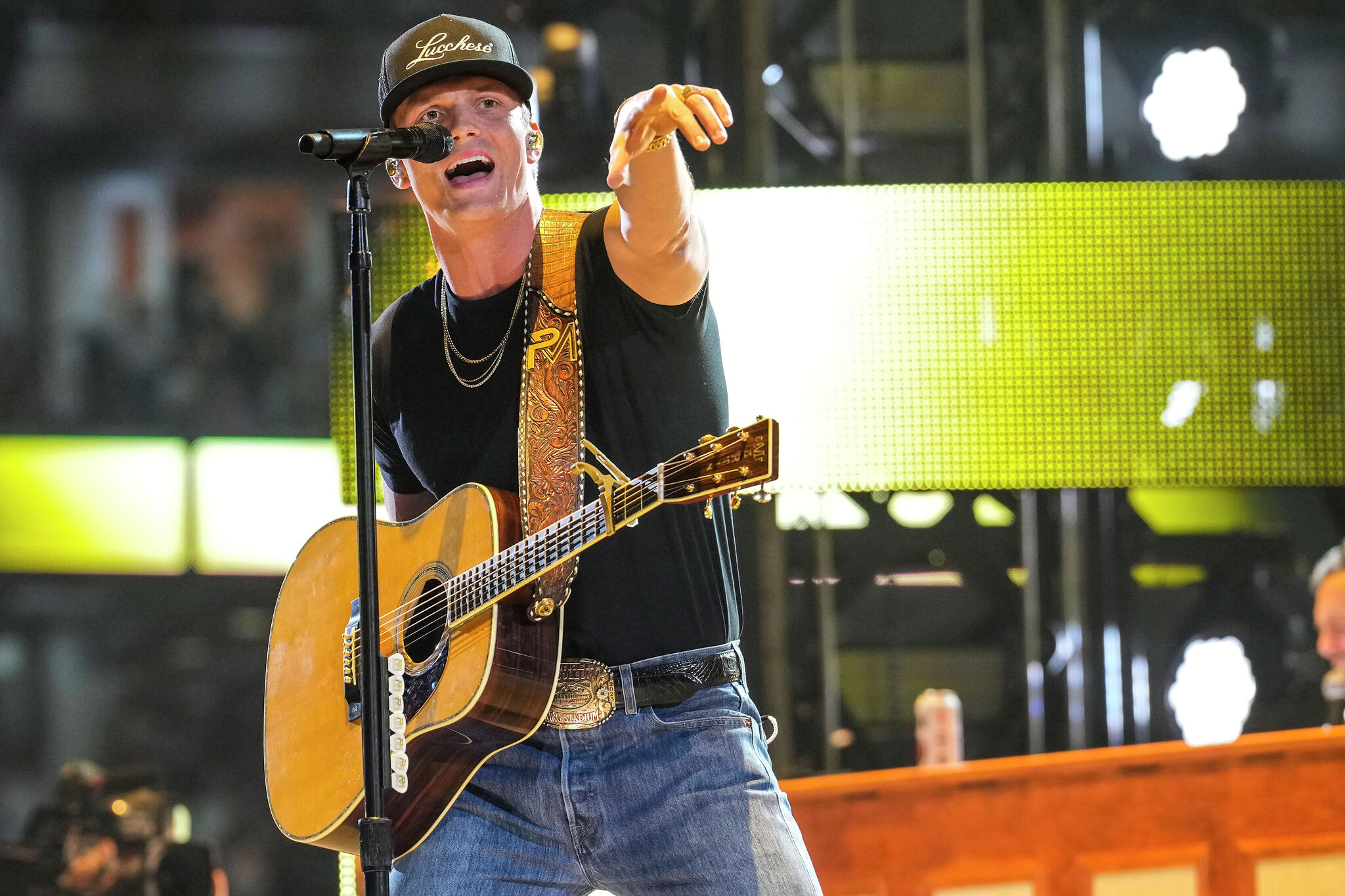 Why Fans Are Comparing Parker McCollum To George Strait Why Fans Are Comparing Parker McCollum To George Strait
