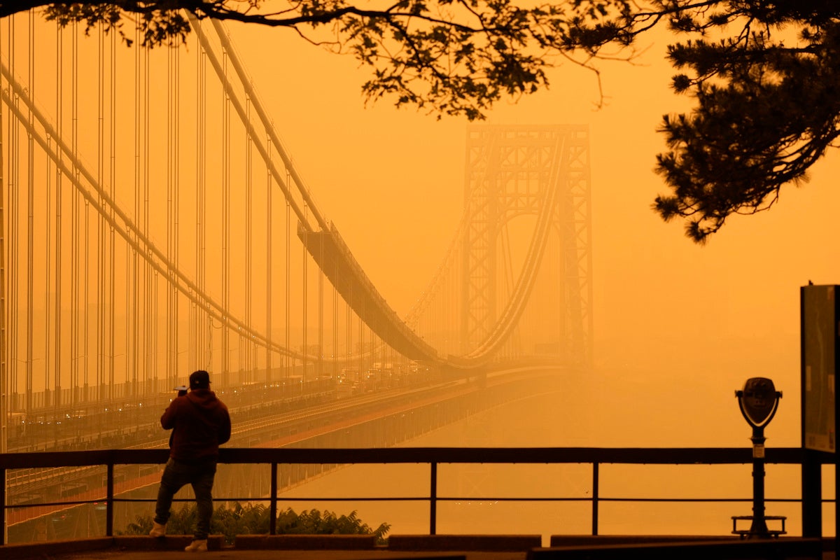 Wildfire Smoke From Canada: New York City's Air Quality And Temperature Changes Wildfire Smoke From Canada: New York City's Air Quality And Temperature Changes