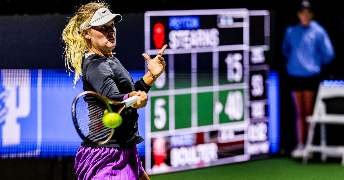 WTA Austin: Third Seed Stearns Eliminated WTA Austin: Third Seed Stearns Eliminated