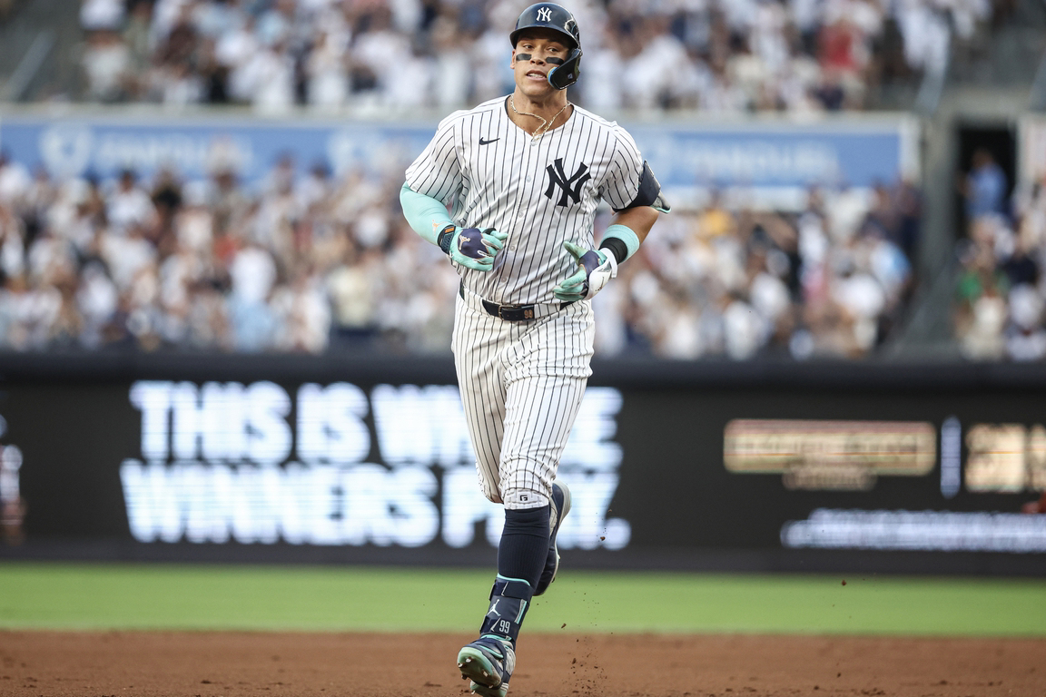Yankees' Aaron Judge: Matching MLB Legends' Historic Season Starts Yankees' Aaron Judge: Matching MLB Legends' Historic Season Starts