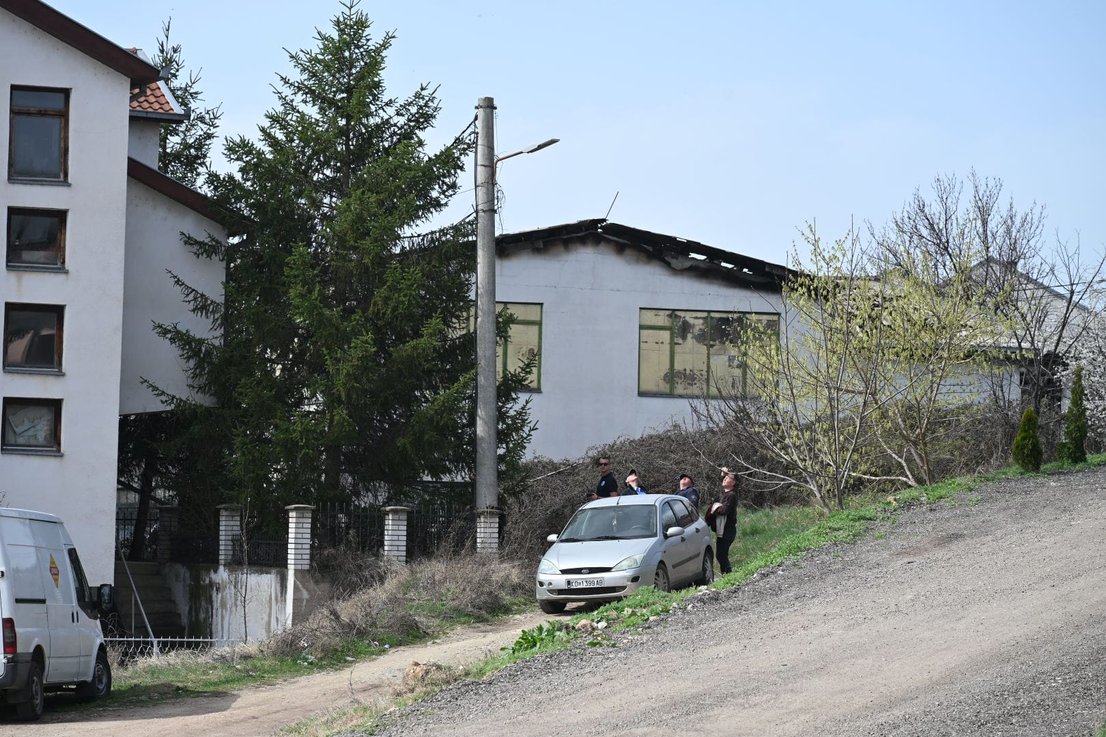Žalost V Kočanih: Slovesnost Ob Pogrebu Žrtev Požara V Nočnem Klubu Žalost V Kočanih: Slovesnost Ob Pogrebu Žrtev Požara V Nočnem Klubu